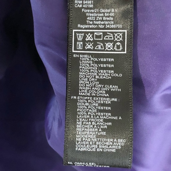 Forever, 21 gray quilted jacket - Picture 5 of 11